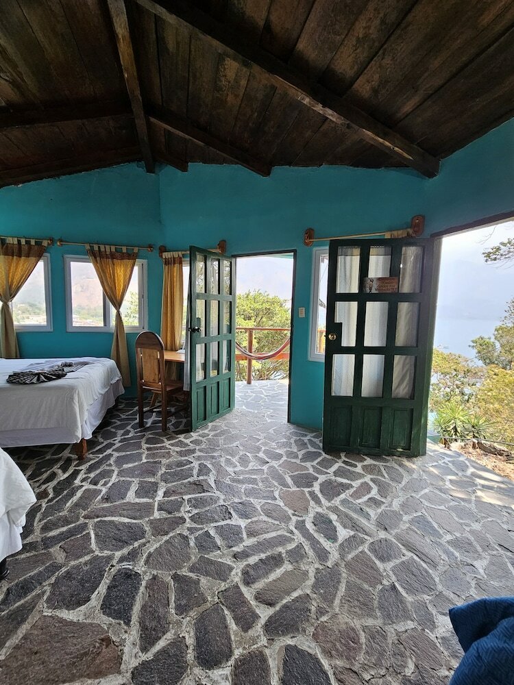 Eco Hotel Uxlabil Atitl�n(hdo)