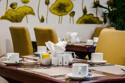 Asian Ruby Park View Hotel