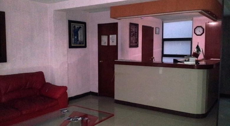Hotel Suites Marne
