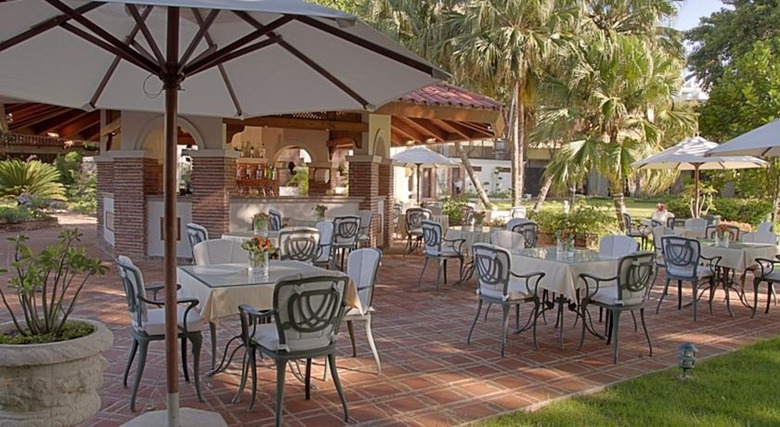El Embajador, A Royal Hideaway Hotel