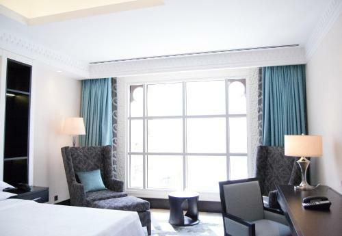 Hotel Sheraton Sharjah Beach Resort And Spa