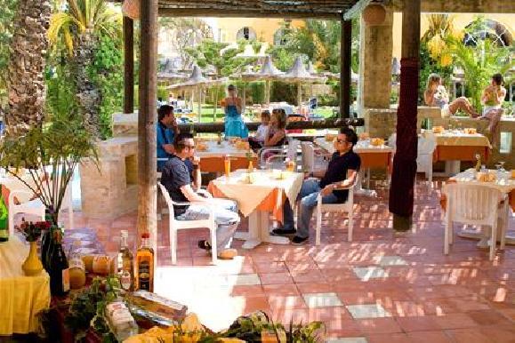 Hotel Iberostar Chick Khan