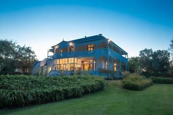 Ormlie Lodge