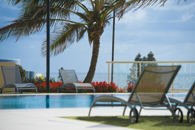 Aparthotel Paradise Centre Apartments