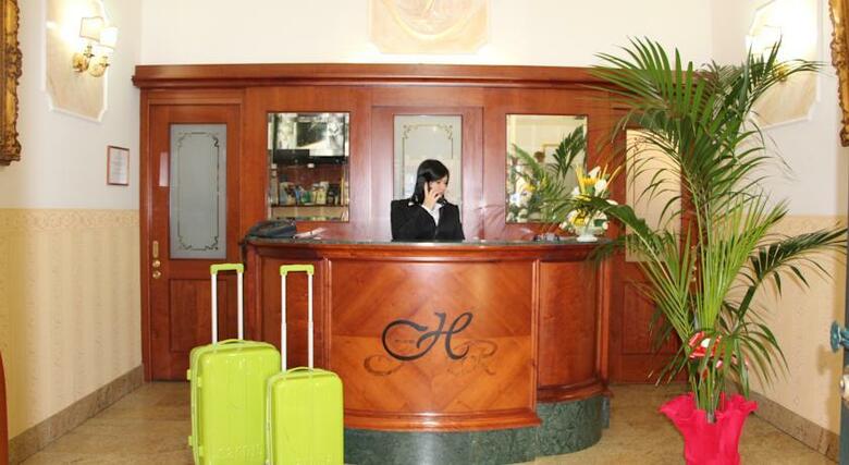 Hotel Halifax