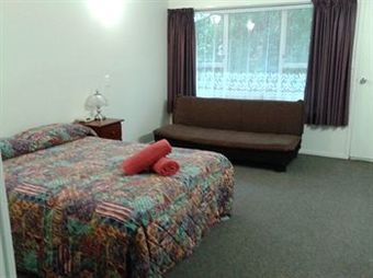 Westport Motels