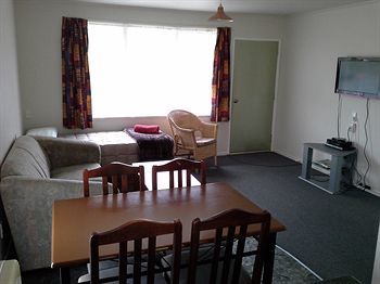 Westport Motels