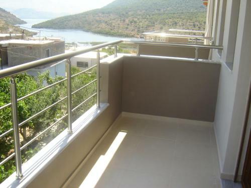 Ksamil Apartments