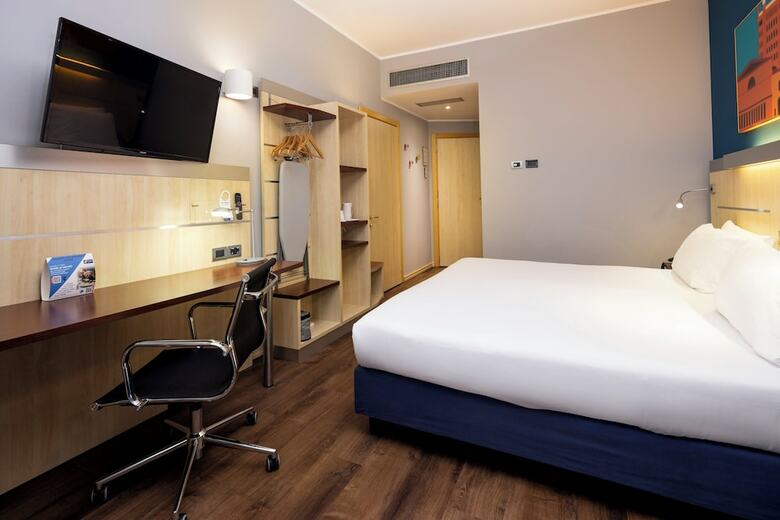 Hotel Holiday Inn Express Parma