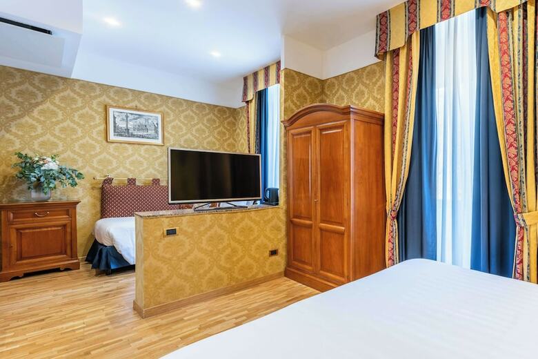 Hotel Raffaello