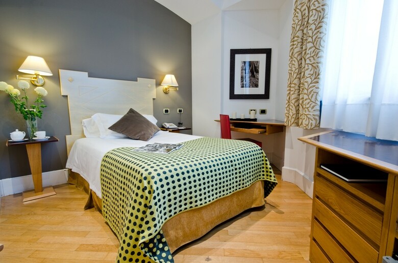Hotel Plaza Op�ra