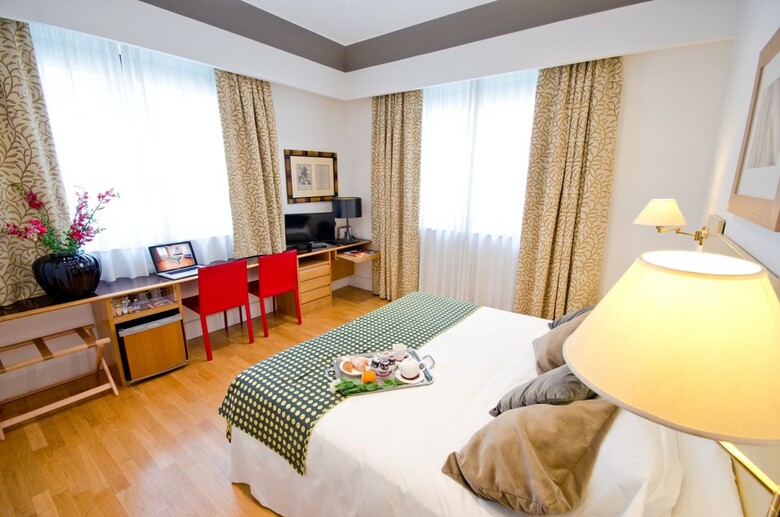 Hotel Plaza Op�ra