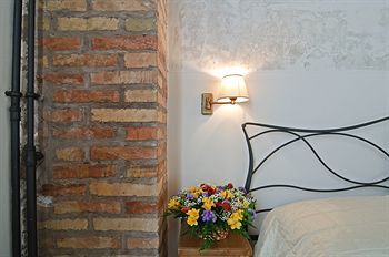 Bed & Breakfast Relais Le Clarisse