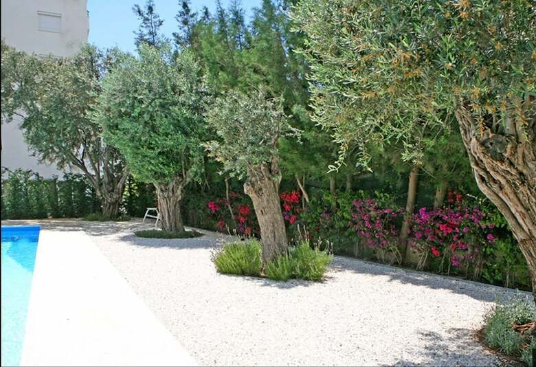 Corina Apartments