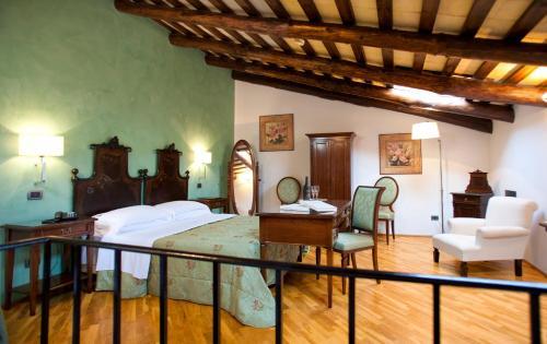 Hotel Carmine