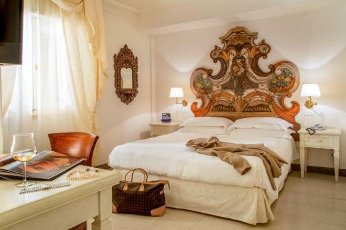 Residencia Arcom Palace