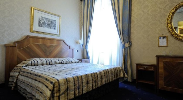 Bed & Breakfast Deluxe Rooms
