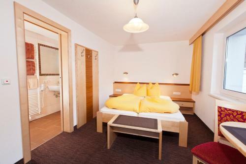 Hostal Amontanara