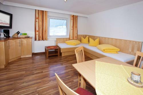 Hostal Amontanara