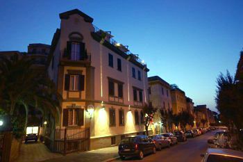 Vatican Suites Hotel And Residence