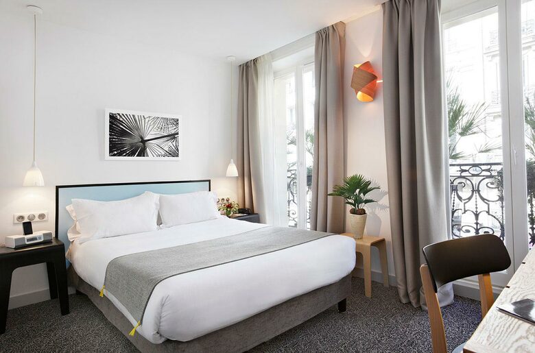 Hotel Palm Opera