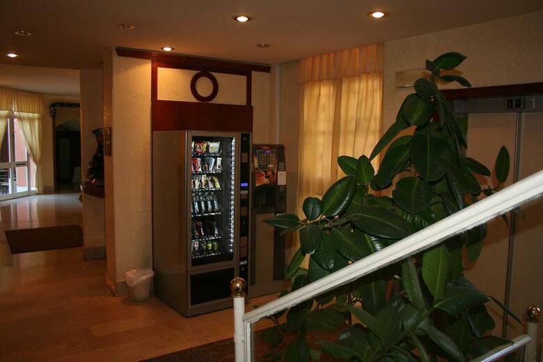 Hotel Citt� 2000