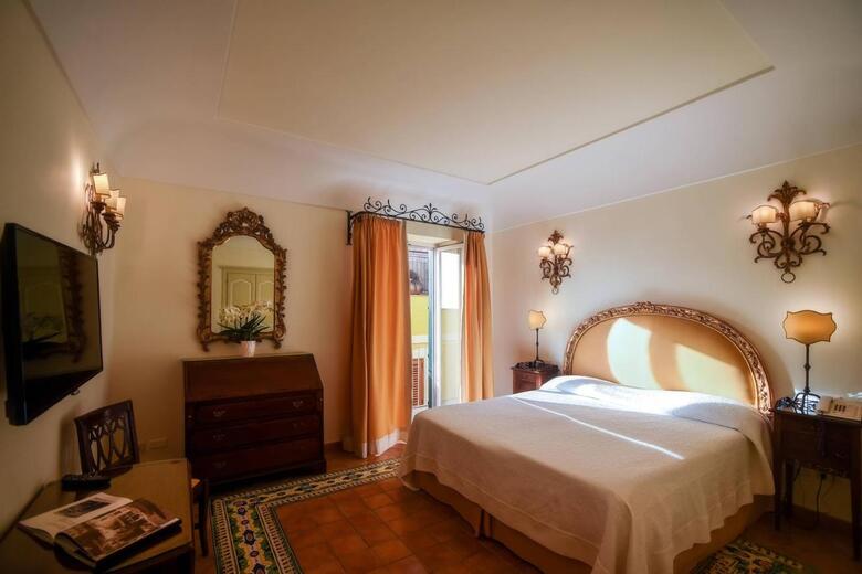 Hotel Buca Di Bacco