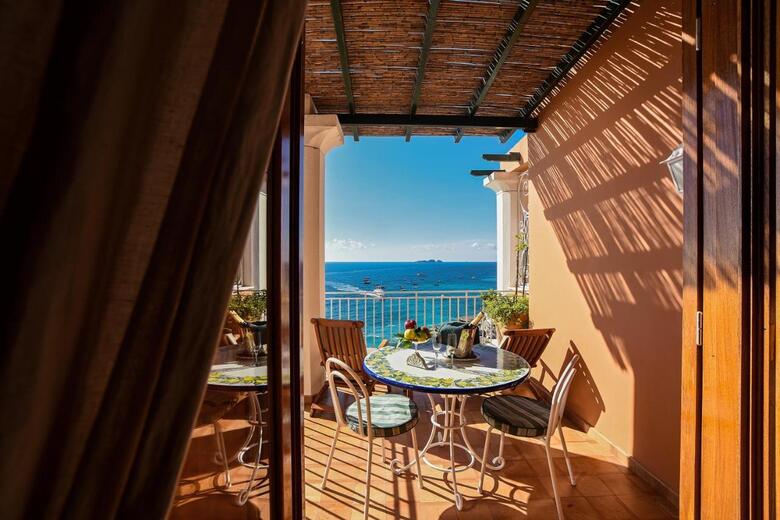Hotel Buca Di Bacco