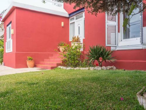Cozy Holiday Home In Vendrell With Private Pool