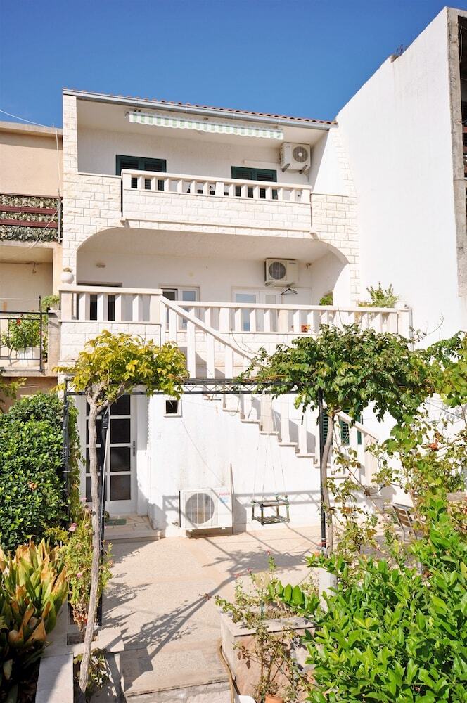 Apartment Ivan