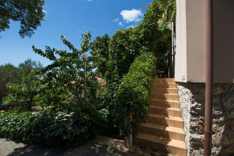 Apartments Nedjeljko