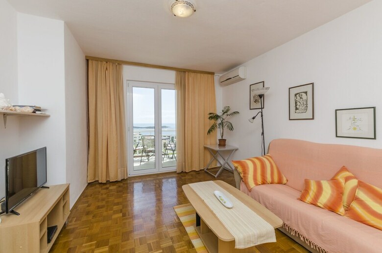 Apartments Majda