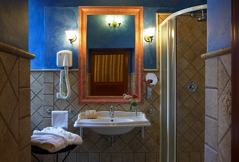 Hotel Golden