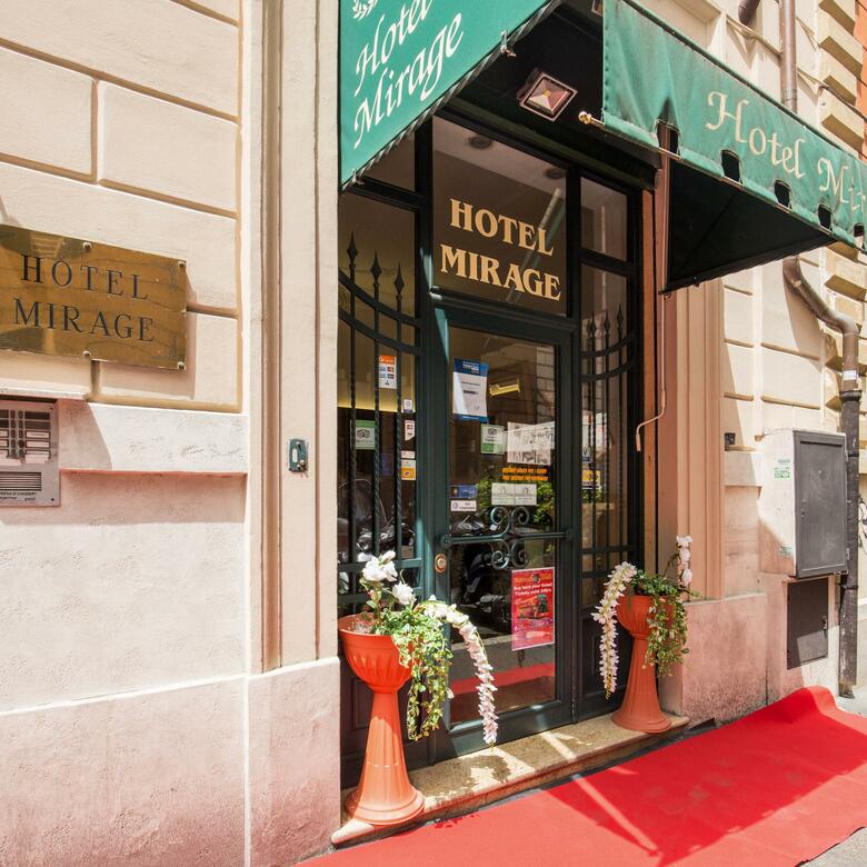 Hotel Mirage