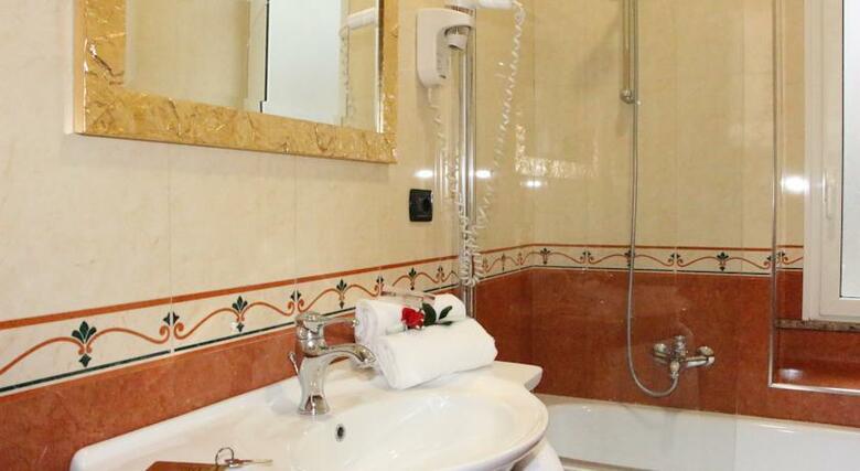 Hotel Mirage