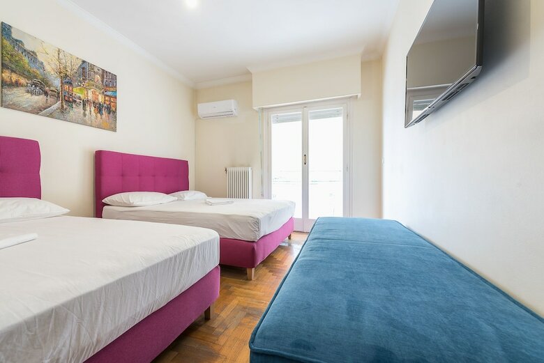 Victoria Apartment