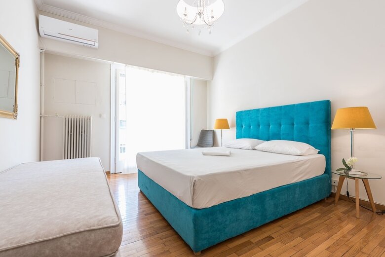 Victoria Apartment