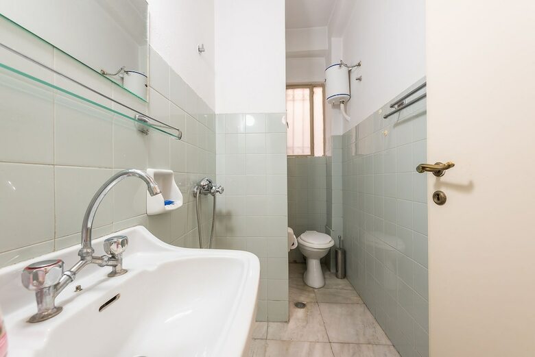 Victoria Apartment