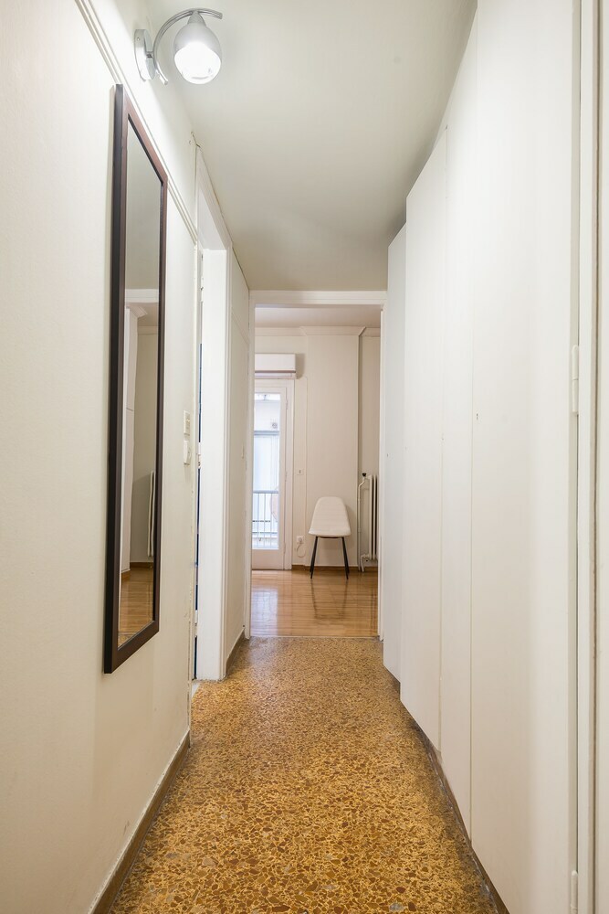 Victoria Apartment