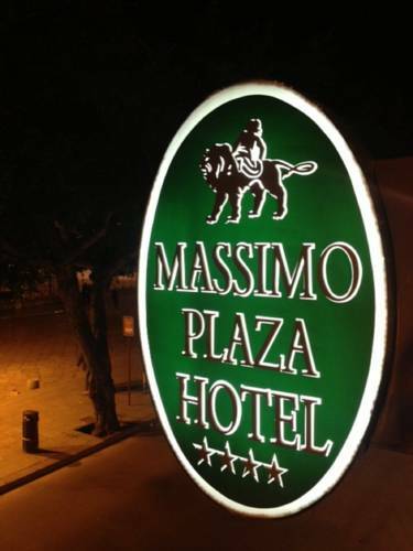 Hotel Massimo Plaza