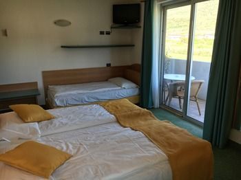 Ambassador Suite Hotel