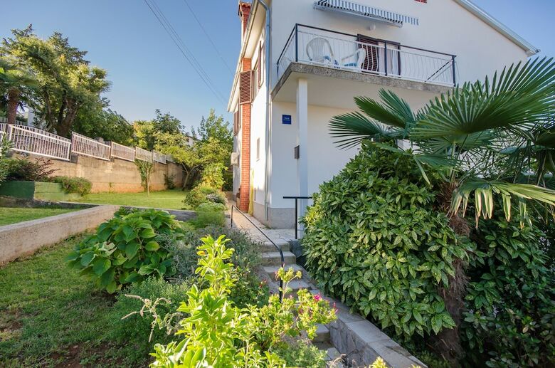 Apartments Dragica