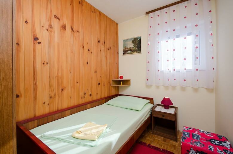 Apartments Dragica