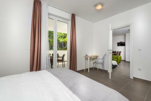 Apartments Domani