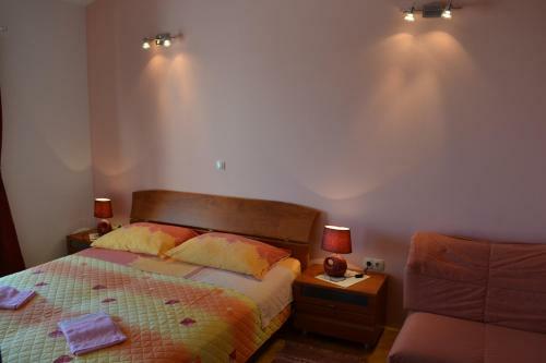 Apartments Karlo