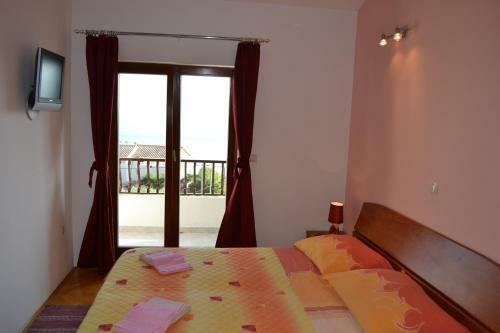 Apartments Karlo