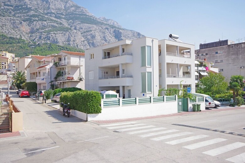 Apartments Slobodanka