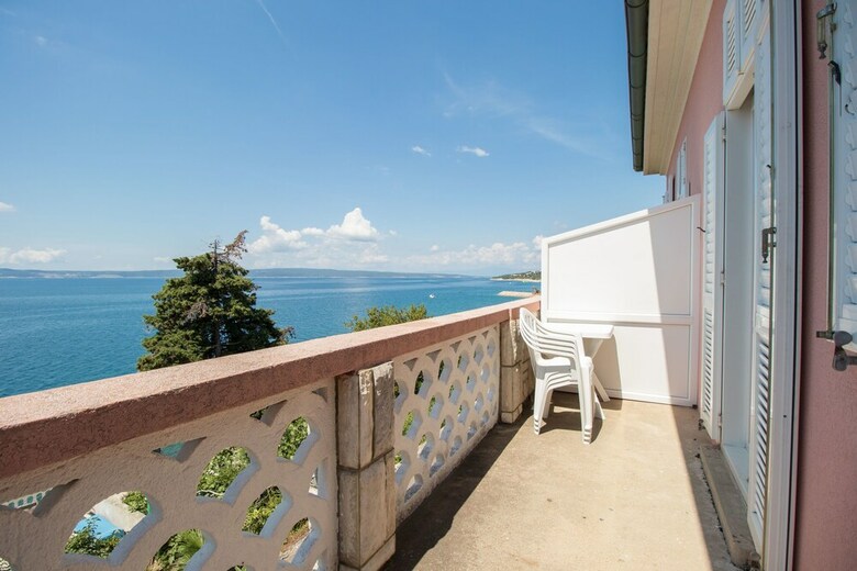 Apartments Josip