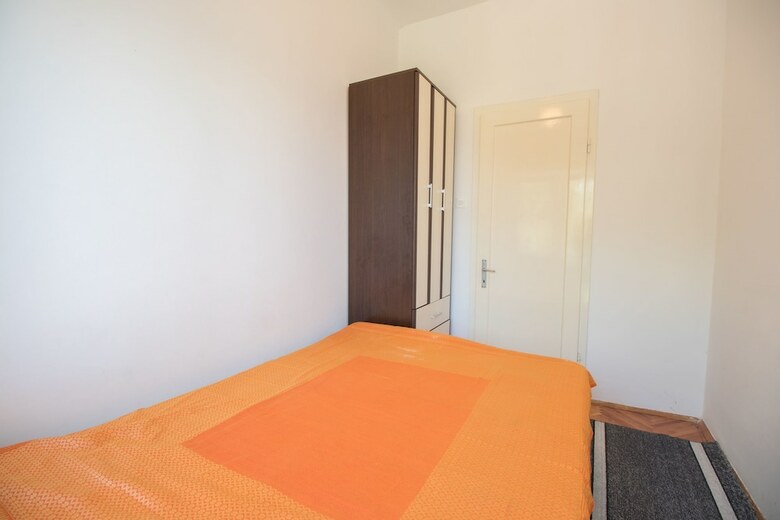 Apartments Josip
