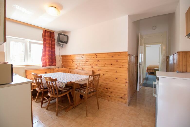 Apartments Josip